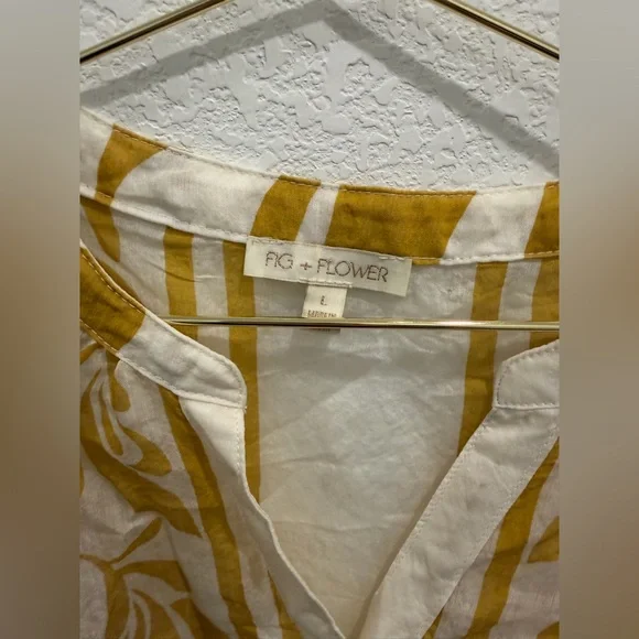 Anthropologie Fig and Flower Yellow floral abstract sheer Patterned Top - Picture 3 of 6